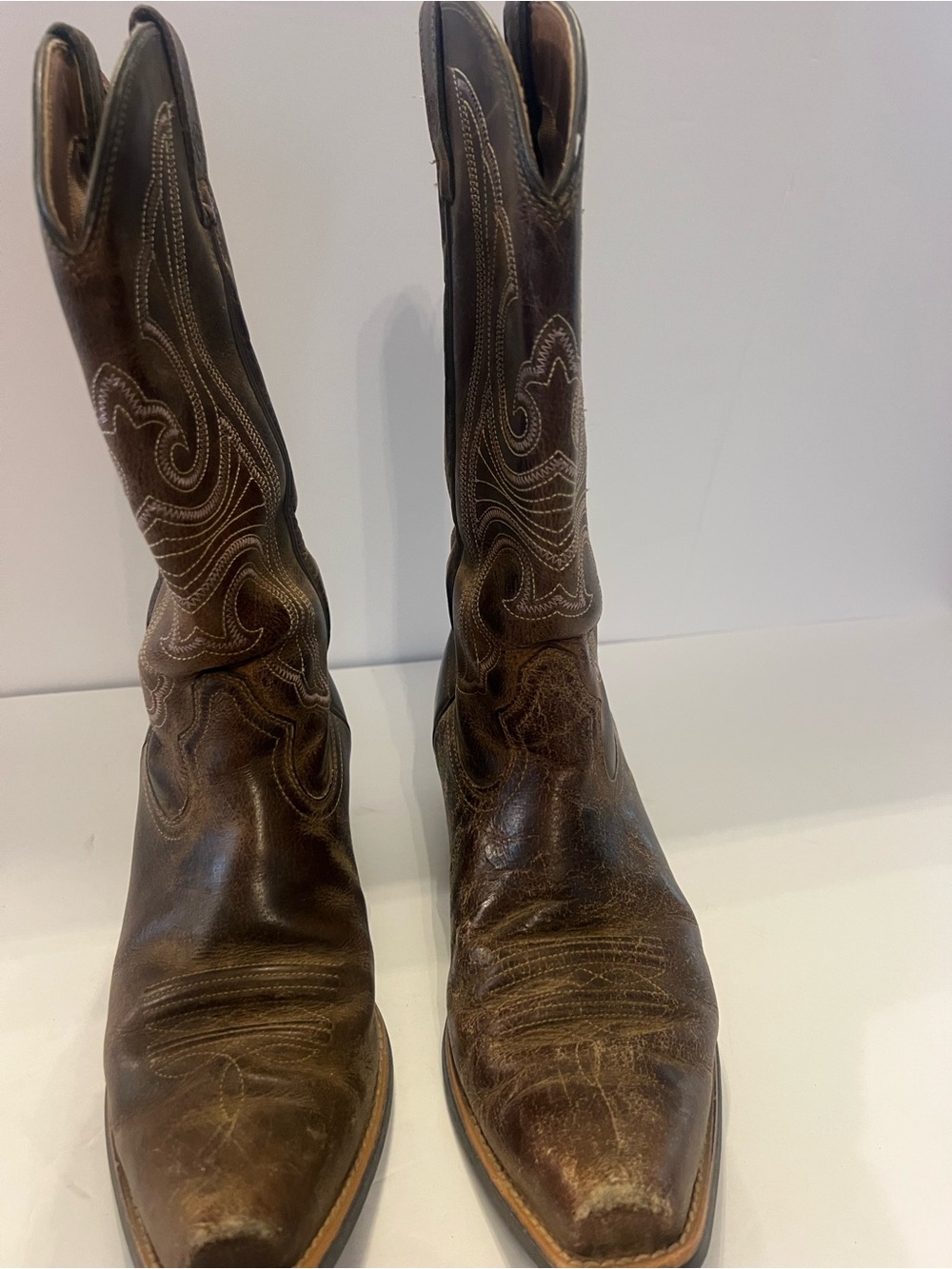 Ariat Tan Leather Western Boots - Classic Stitch Detail